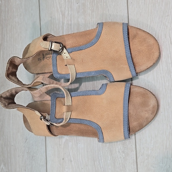 Naot Women Fiona Leather Wedge Sandals Open Toe Shoes Sz 38/7 - Picture 4 of 11